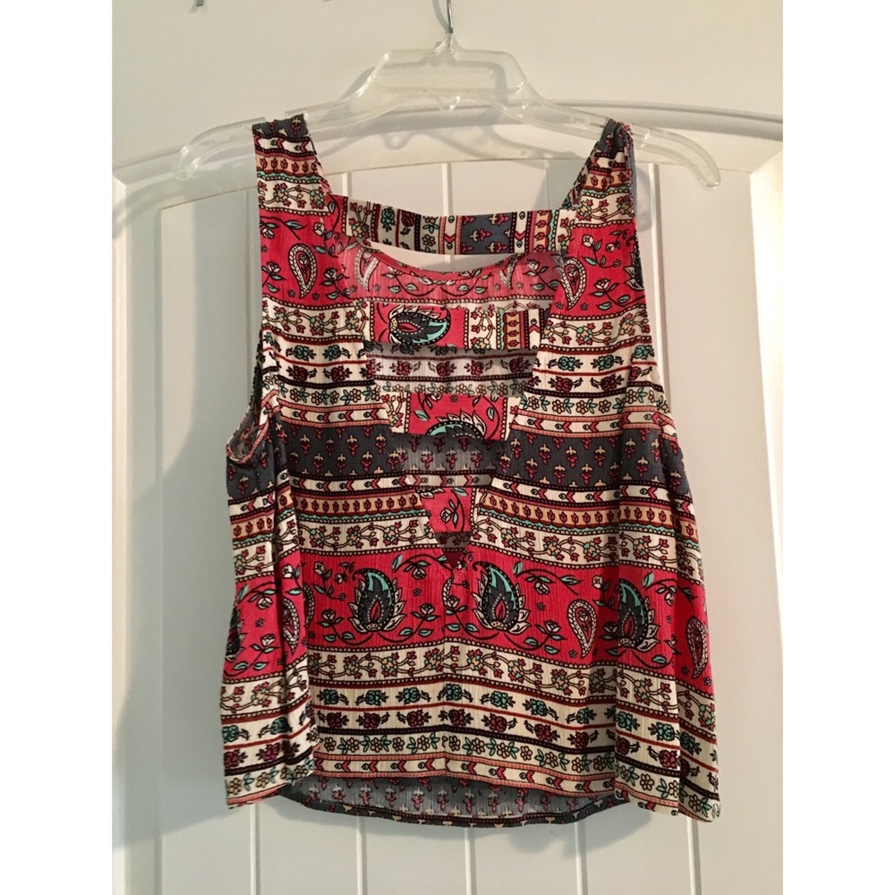 Patterned Crop Top - Picture 4 of 4